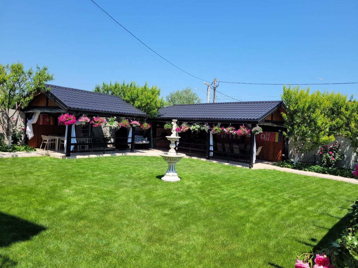 Kys House Hotel Techirghiol Kültér fotó